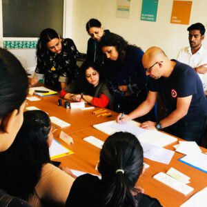 Image showing beginner calligraphy courses offered by Inku Kumar Calligraphy Art Studio, Delhi NCR — featuring Devanagari, Italic, Blackletter, Brush Pen, Uncial, and Hand Lettering styles with flexible schedules, timings, and exclusive materials.